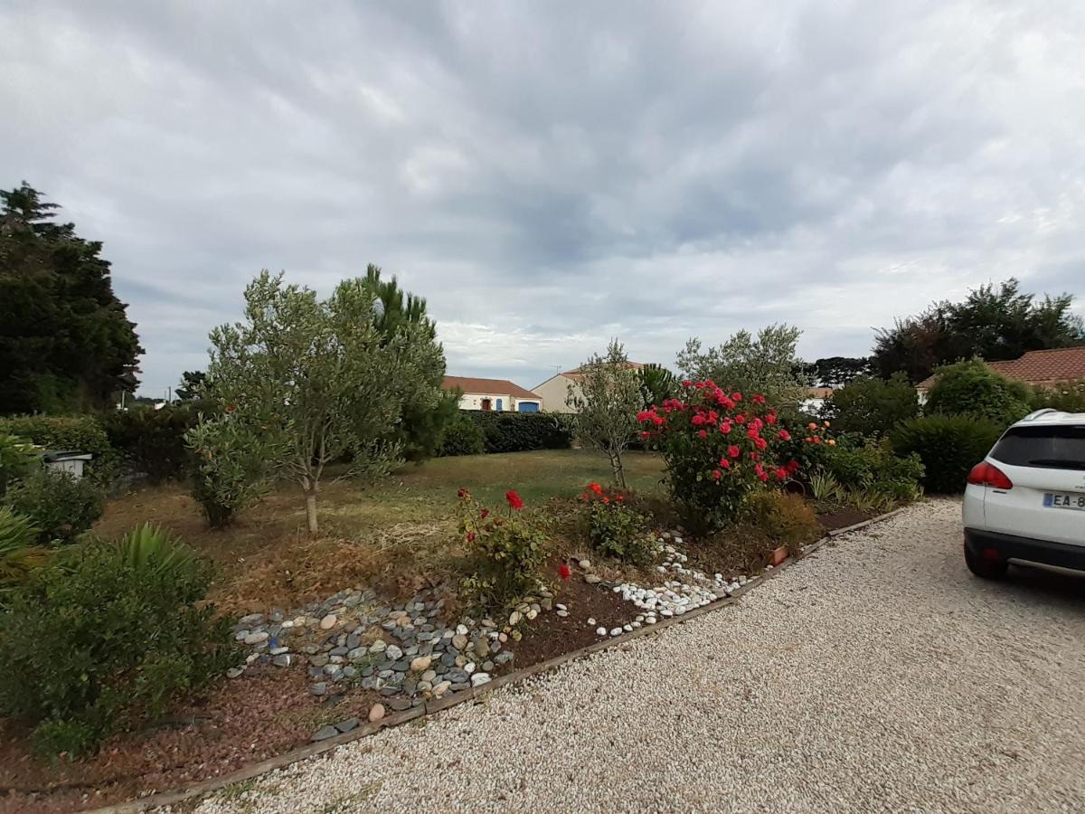 studio lumineux dans la coulée verte à Saint gilles croix de vie Extérieur photo